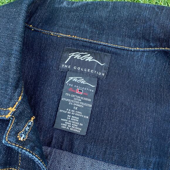 FUBU The Collection 2000's Women's Y2K Denim Jean Jacket - Picture 4 of 6